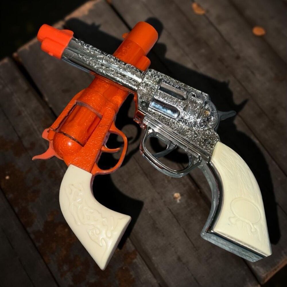 2 Imperial Toy LLC Legends of the Wild West Toy Cap Gun w/Orange Cap B11